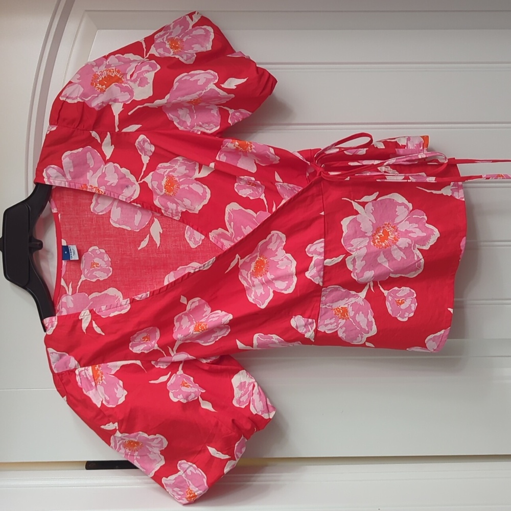 Old navy peplum wrap top